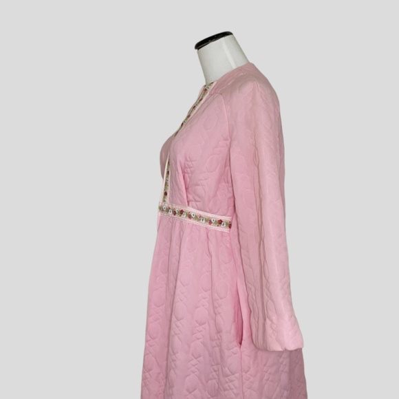 Vintage Vassarette 1950’s - 1960’s Quilted Housecoat Embroidered Size Medium - Picture 4 of 7